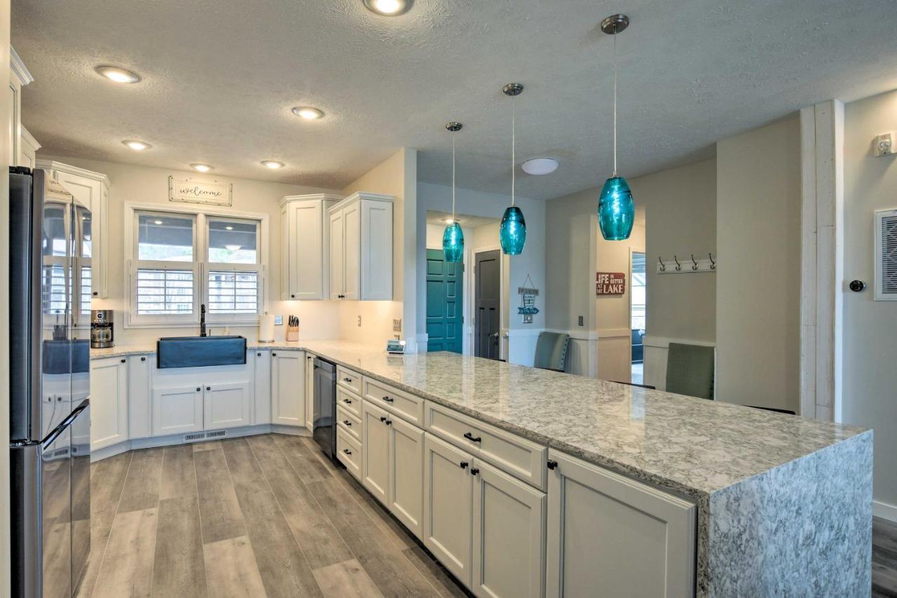 Lake Keowee Resort Condo With Balcony And Pool Access! Salem Екстериор снимка