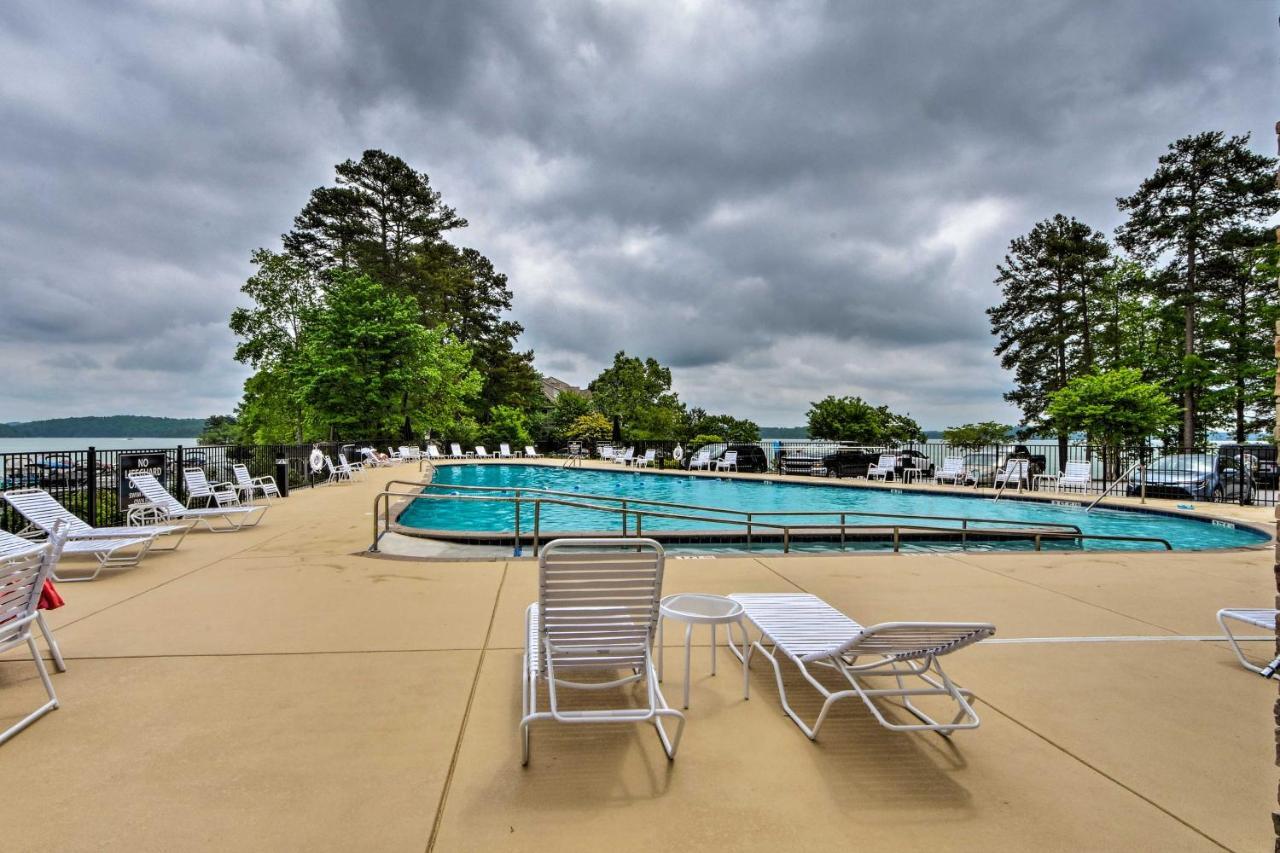 Lake Keowee Resort Condo With Balcony And Pool Access! Salem Екстериор снимка